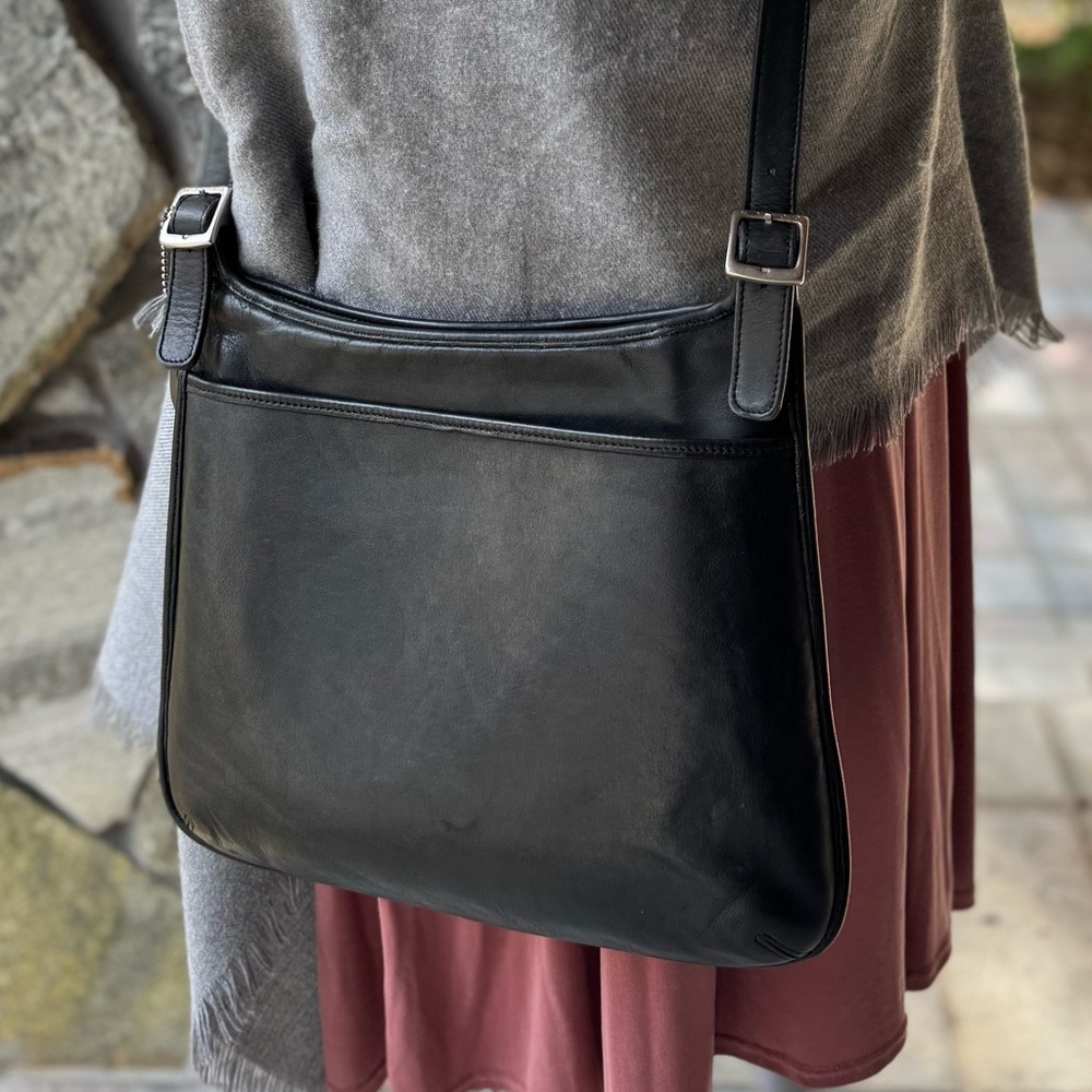 Vintage Coach Slim Hippie Zip Crossbody - SOLD on another platform